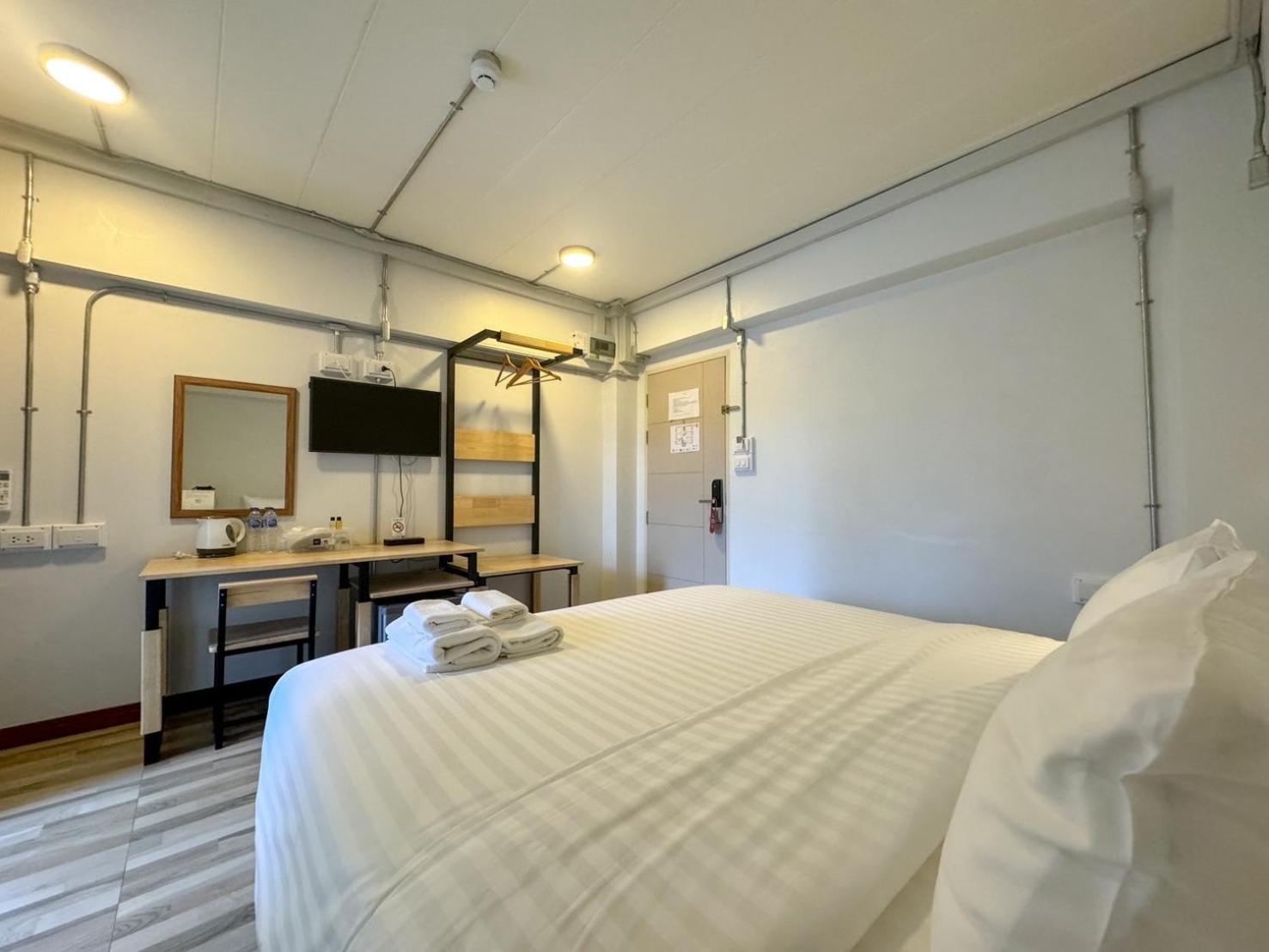 The Ten Hotel Thippanate Chiang Mai Exteriör bild