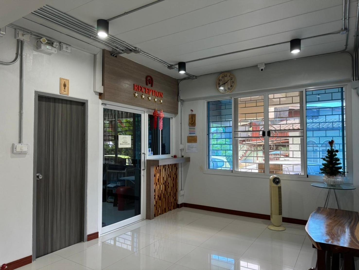 The Ten Hotel Thippanate Chiang Mai Exteriör bild
