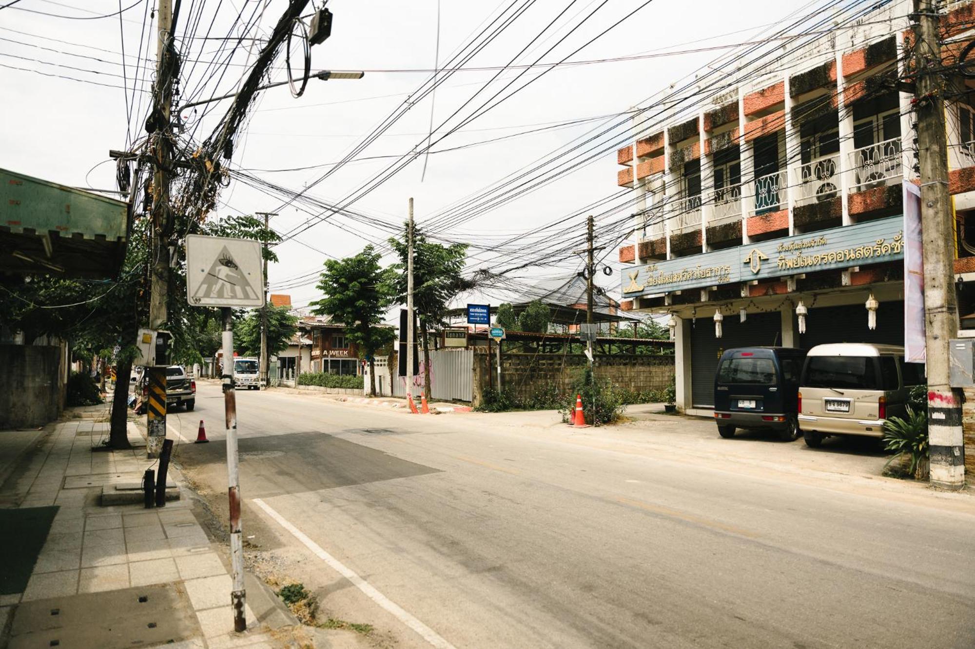 The Ten Hotel Thippanate Chiang Mai Exteriör bild